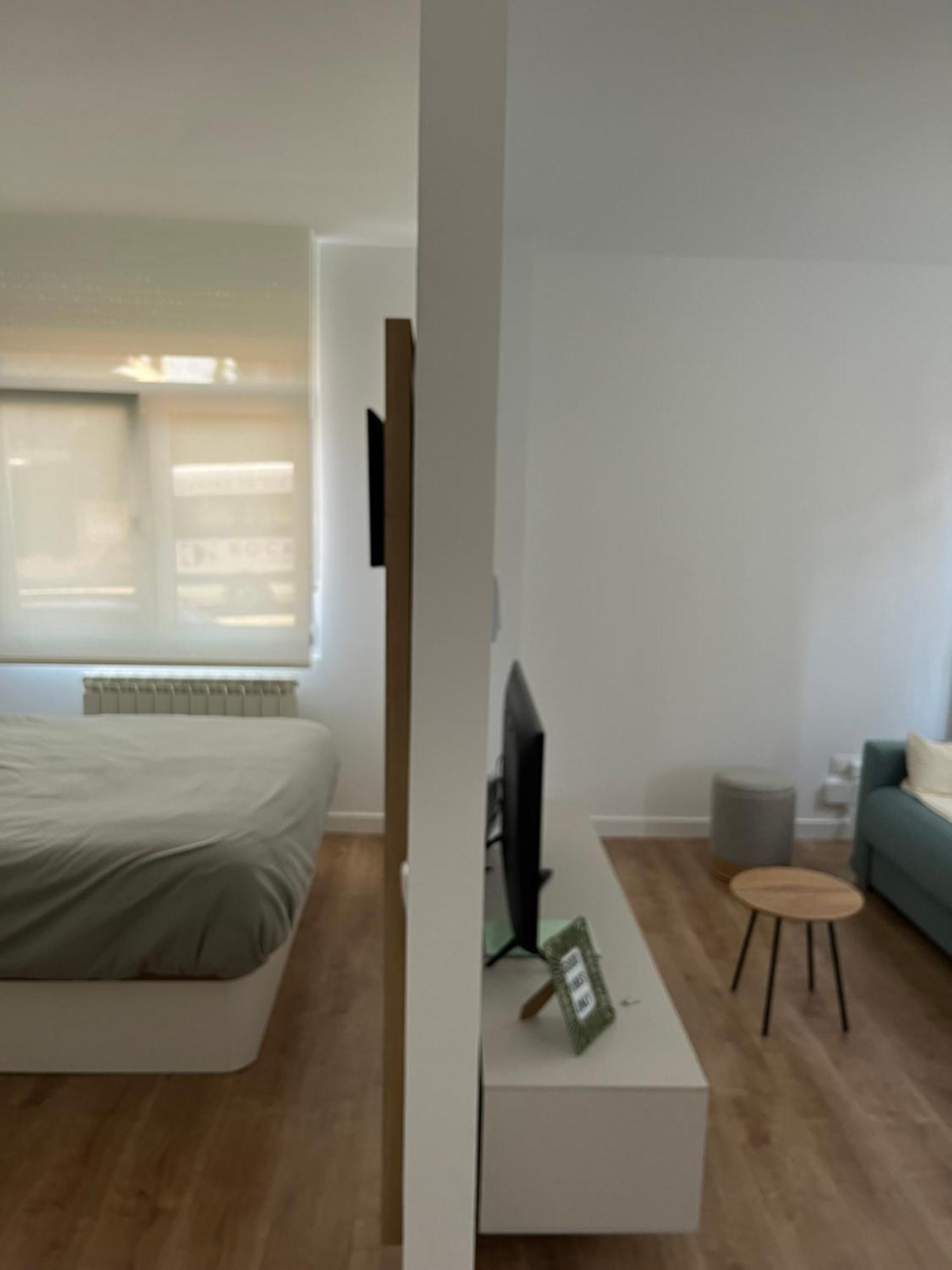 Apartamento Puerta De Burgos Vut09605 Exterior foto